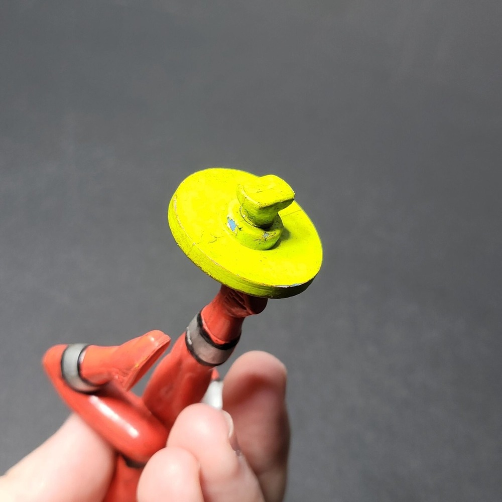 Red Power Ranger Figure with Green Base Toy - Picture 5 of 7